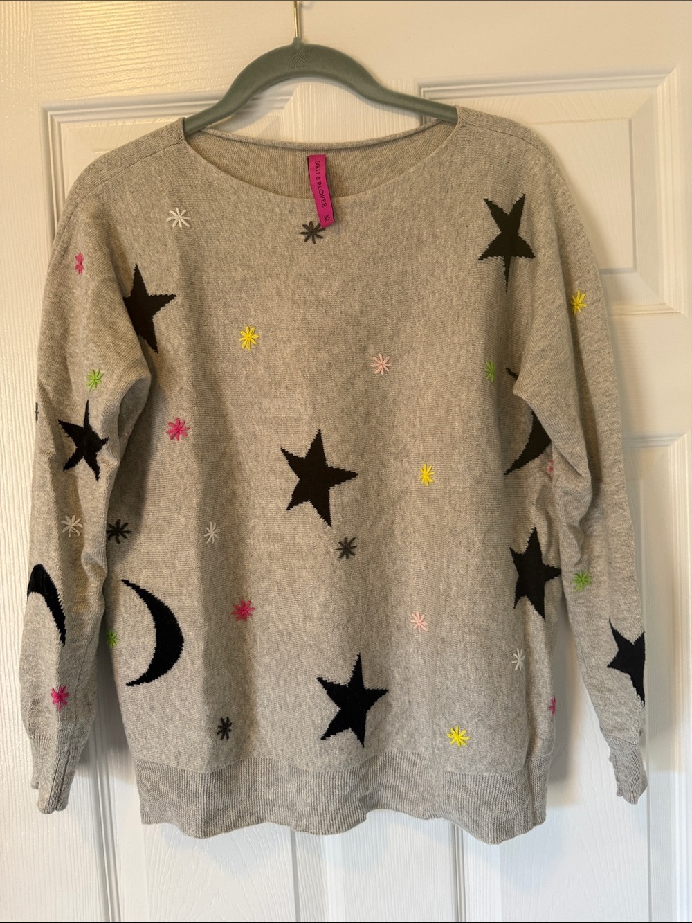 Boutique Star & Moon Crewneck Sweater in Gray